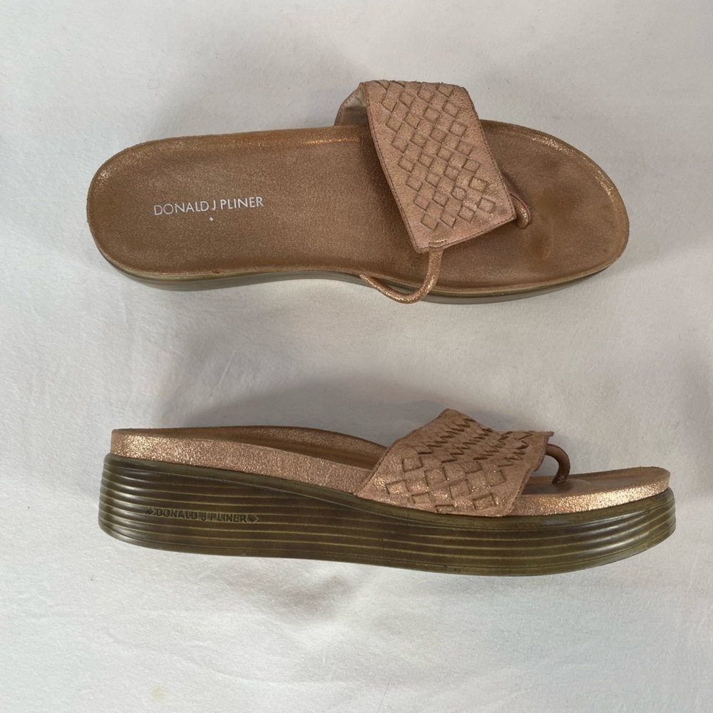 Donald J Pliner Fifi Slip On Cork Sandal in Rose Gold Size 11‎